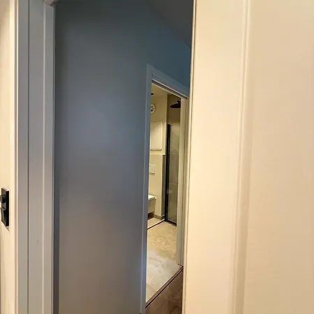 Varmt Og Hjemmekoselig Bergenshus Med 2 - I Rolig Smau I Hjertet Av ベルゲン