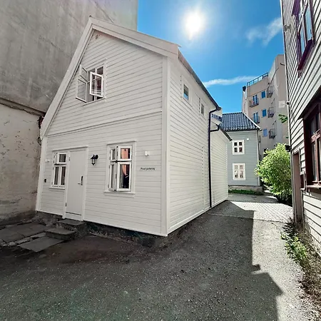 ヴィラ Varmt Og Hjemmekoselig Bergenshus Med 2 - I Rolig Smau I Hjertet Av *