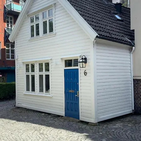 ヴィラ Varmt Og Hjemmekoselig Bergenshus Med 2 - I Rolig Smau I Hjertet Av