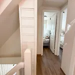 Villa Varmt Og Hjemmekoselig Bergenshus Med 2 - I Rolig Smau I Hjertet Av *