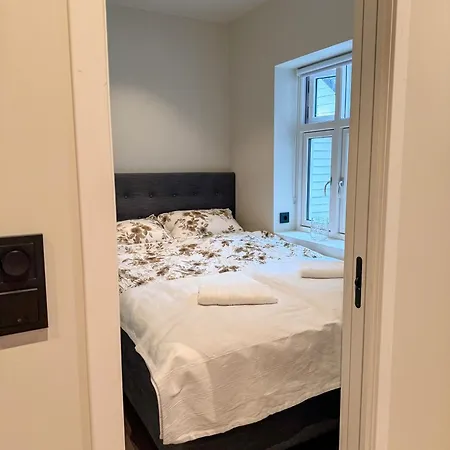 Apartamento Historic Bergen House With 2 Separate Apartments On A Quiet Pedestrian Lane - Free Parking