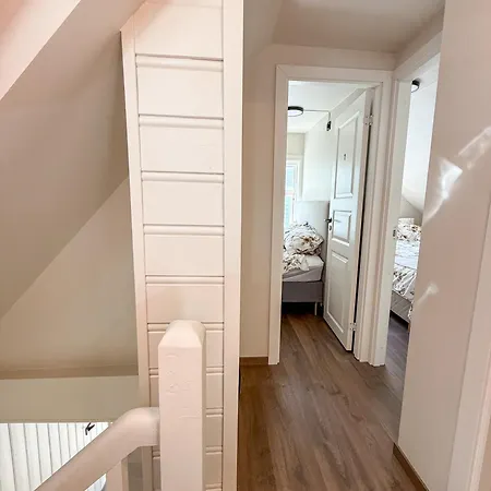 Villa Varmt Og Hjemmekoselig Bergenshus Med 2 - I Rolig Smau I Hjertet Av *