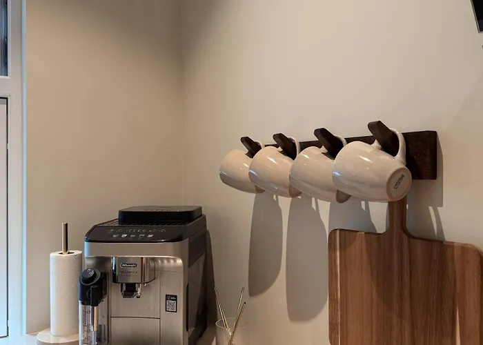 Varmt Og Hjemmekoselig Bergenshus Med 2 - I Rolig Smau I Hjertet Av וילה