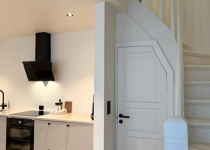 Varmt Og Hjemmekoselig Bergenshus Med 2 - I Rolig Smau I Hjertet Av Βίλα