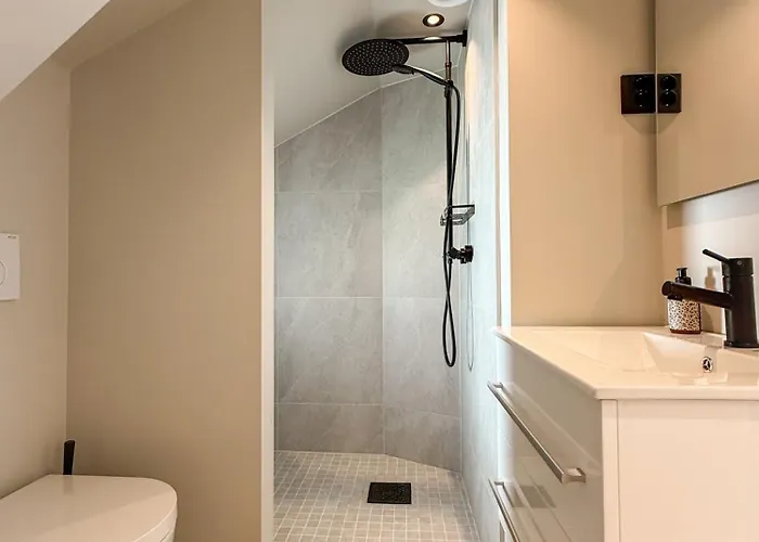 Βίλα Varmt Og Hjemmekoselig Bergenshus Med 2 - I Rolig Smau I Hjertet Av *