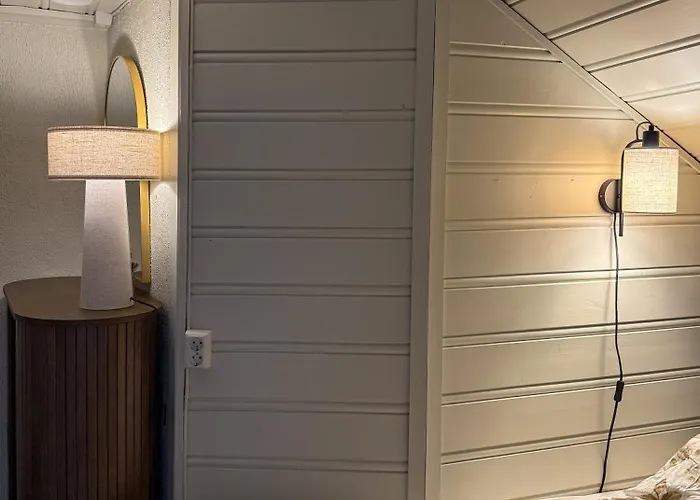 Varmt Og Hjemmekoselig Bergenshus Med 2 - I Rolig Smau I Hjertet Av * Μπέργκεν