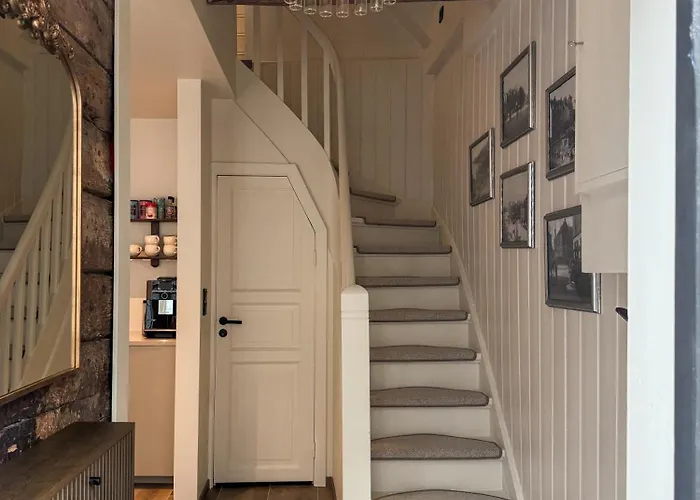 Varmt Og Hjemmekoselig Bergenshus Med 2 - I Rolig Smau I Hjertet Av Βίλα Μπέργκεν