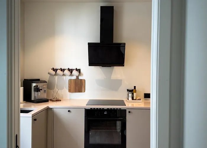 Varmt Og Hjemmekoselig Bergenshus Med 2 - I Rolig Smau I Hjertet Av *