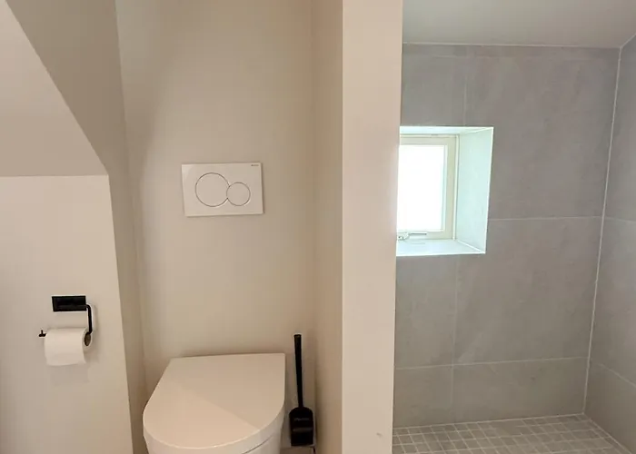 Varmt Og Hjemmekoselig Bergenshus Med 2 - I Rolig Smau I Hjertet Av * Bergen